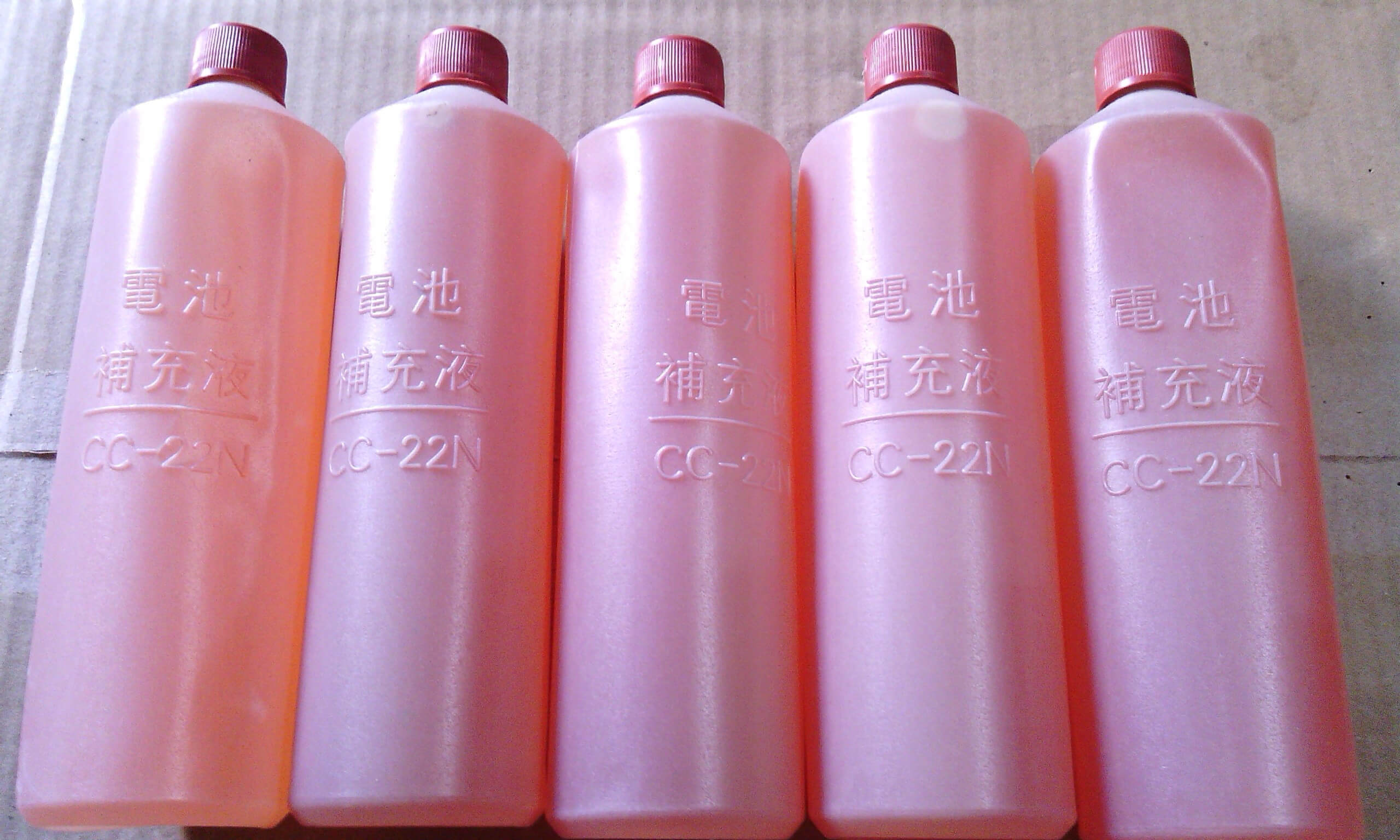 電瓶原液起泡解決方案，泡沫過多會(huì)帶來哪些危害？